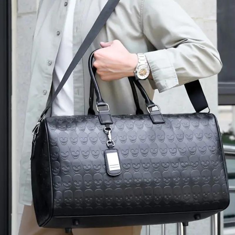 Accessoire rebelle en cuir